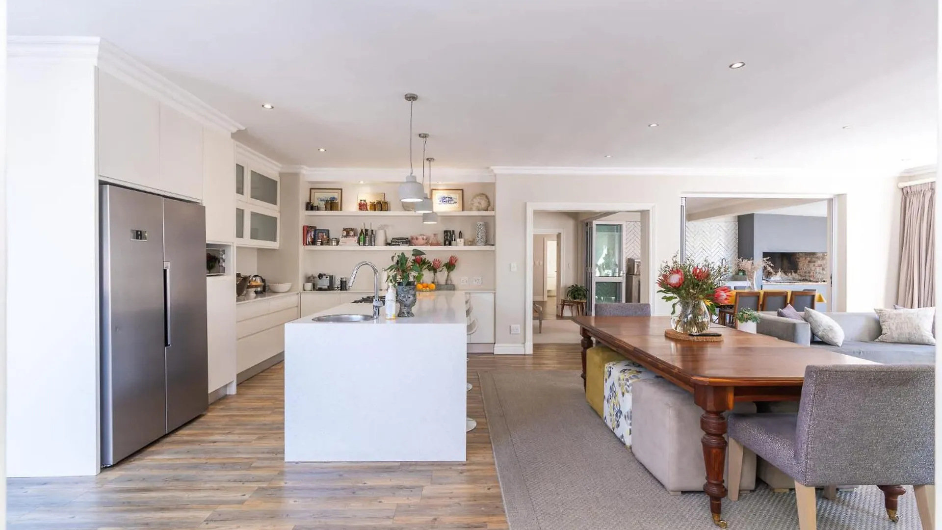 4 Bedroom Haven In Chelsea Village Cape Town Holiday home