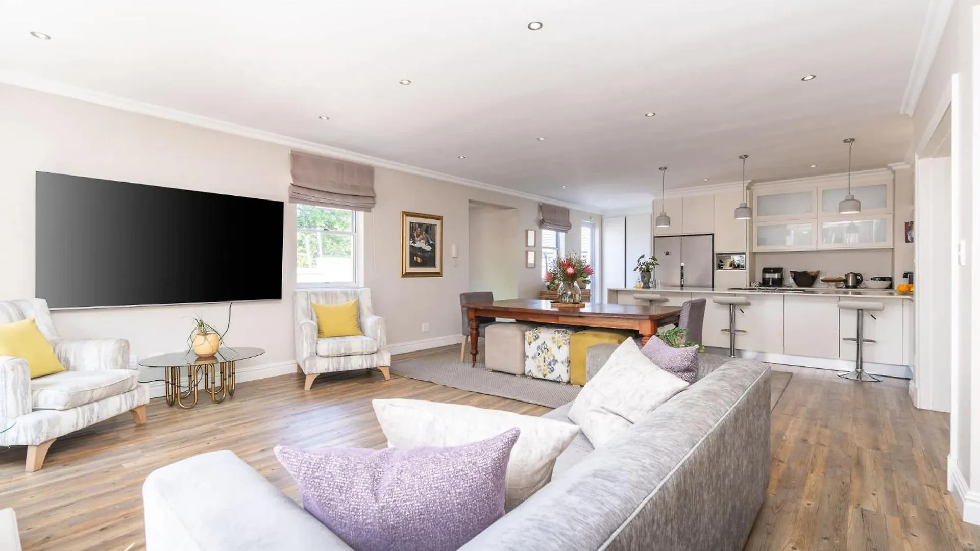 4 Bedroom Haven In Chelsea Village Cape Town