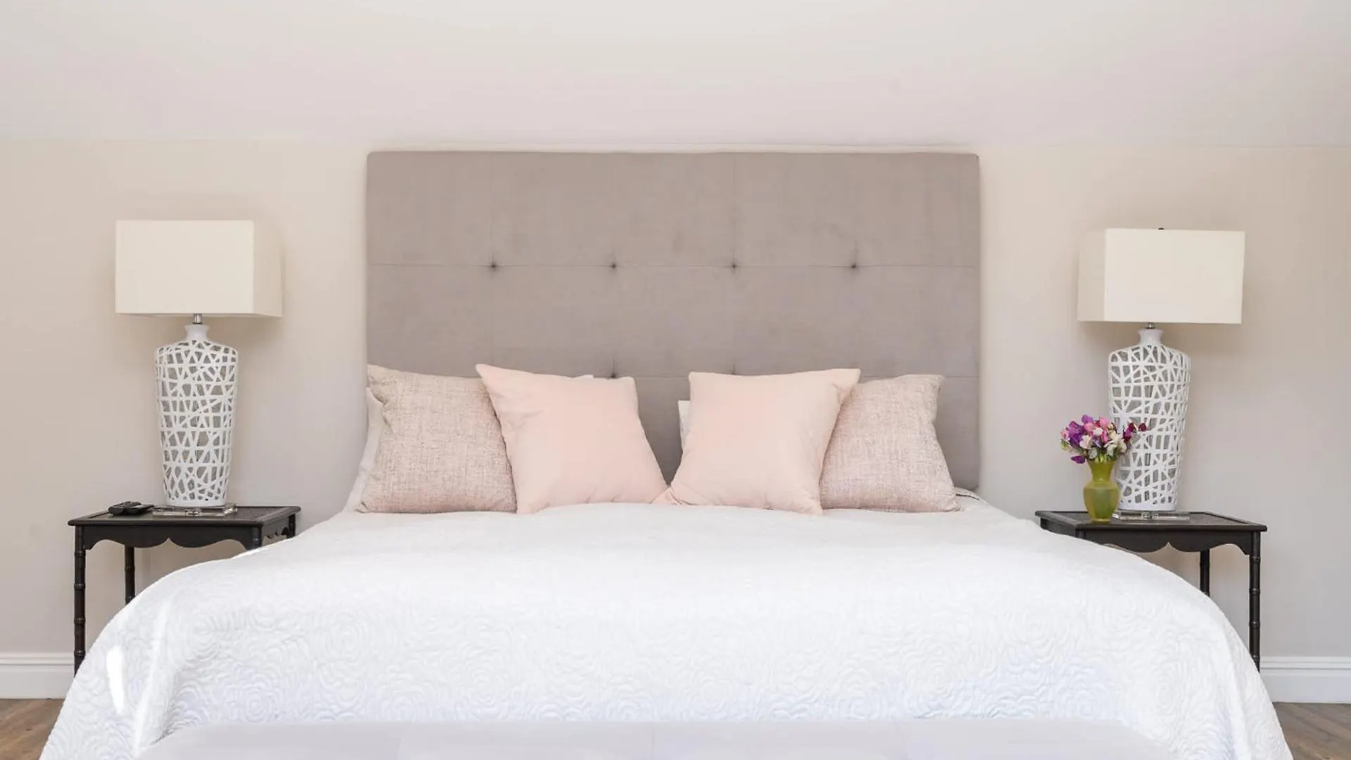 4 Bedroom Haven In Chelsea Village Cape Town South Africa